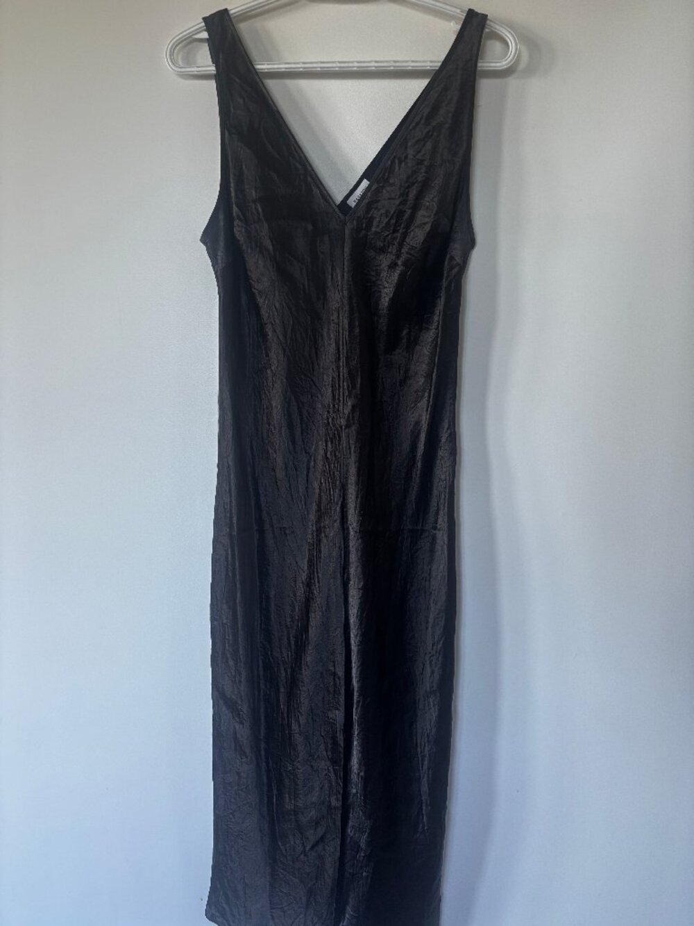 Two Dress Bundle (Club Monaco and Aritzia Caspar Slip Dress) - Picture 2 of 3